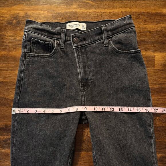 Abercrombie Women's 00 24 x 29 Jeans 90's Slim Straight Ultra High Asymmetrical - Picture 8 of 11